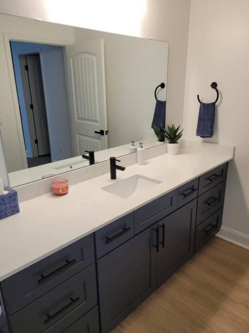 South Charlotte'S Cozy & Modern Apartment Bagian luar foto