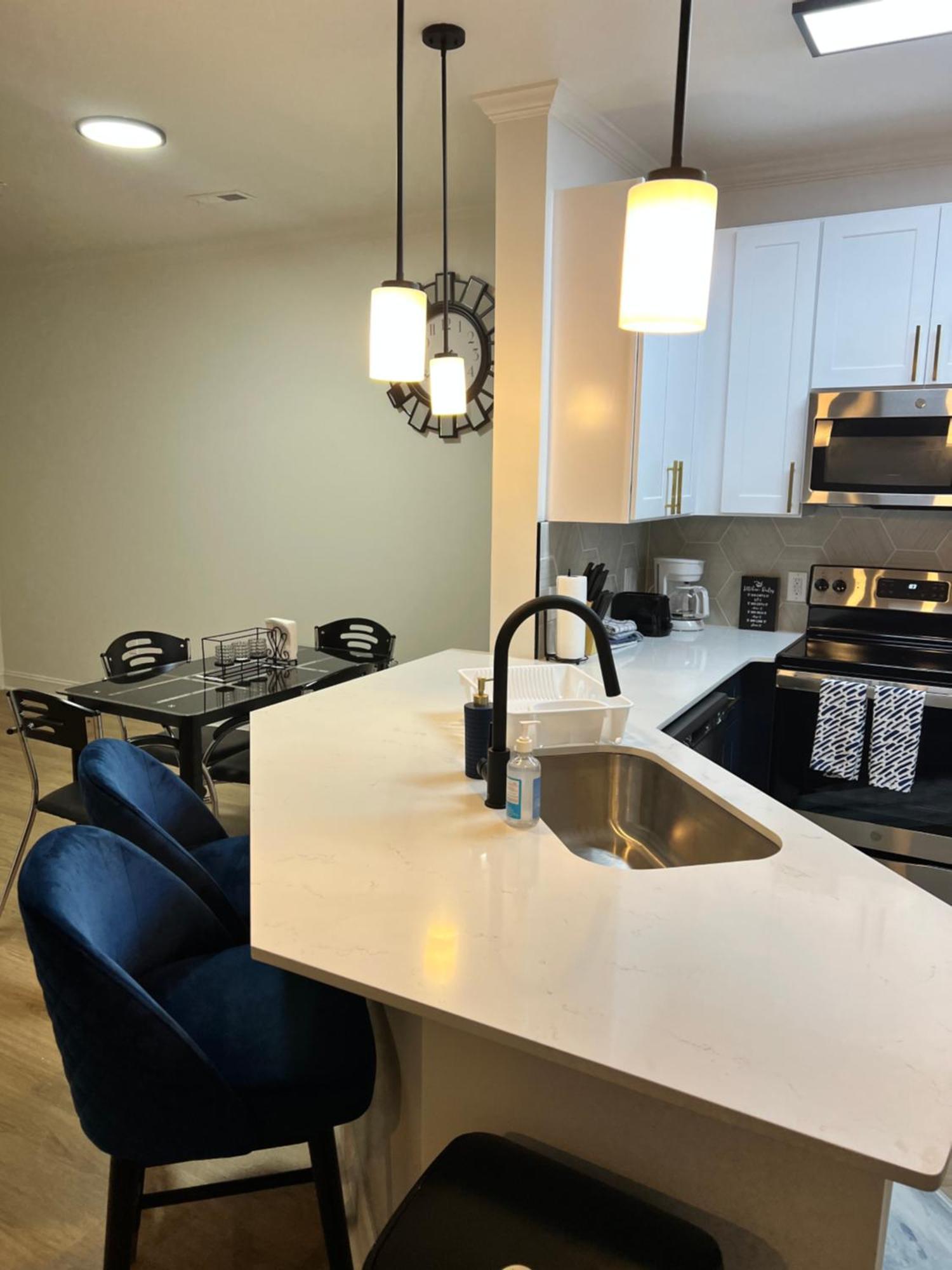 South Charlotte'S Cozy & Modern Apartment Bagian luar foto